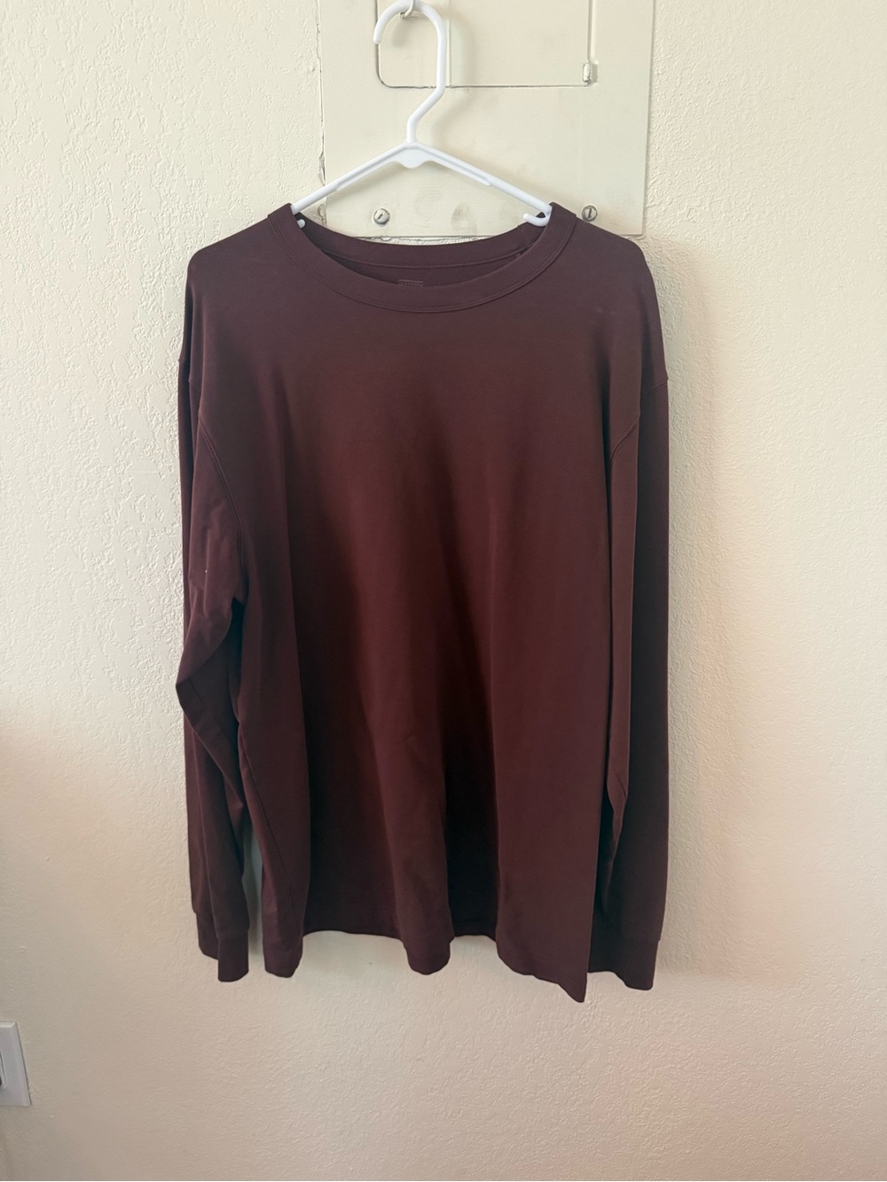 Men's Heattech Long-Sleeve Crewneck Shirt - XL